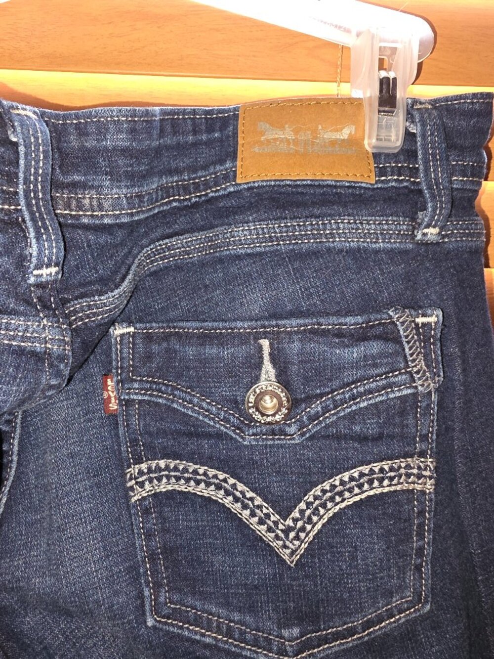 Women's Levi Jean